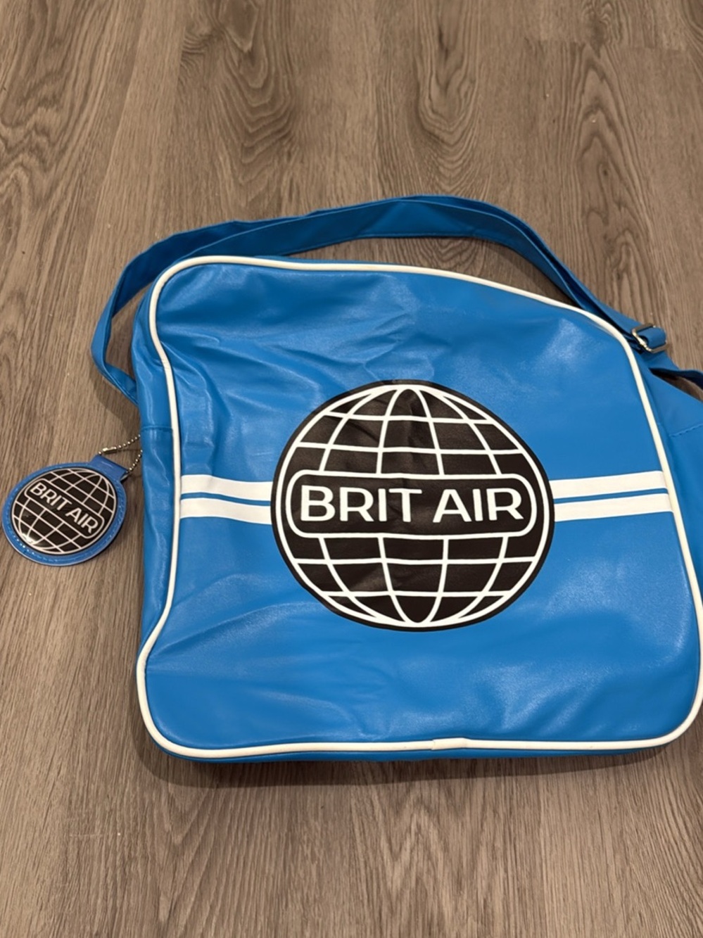 Brit Air Blue Retro Travel Shoulder Bag